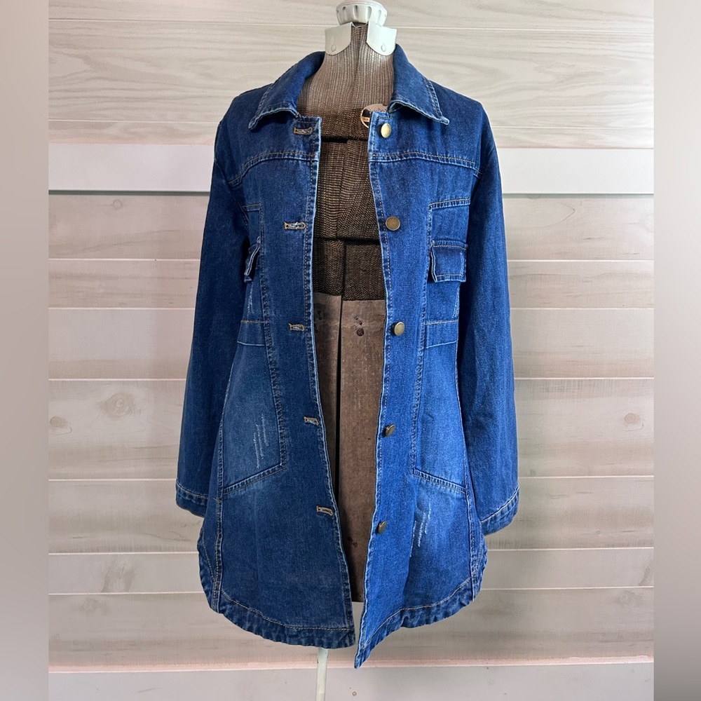 Brand New Hip length denim jacket SZ size medium.